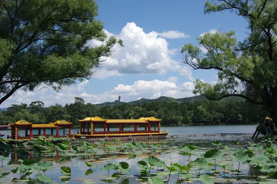 Baoding Lotus Palace