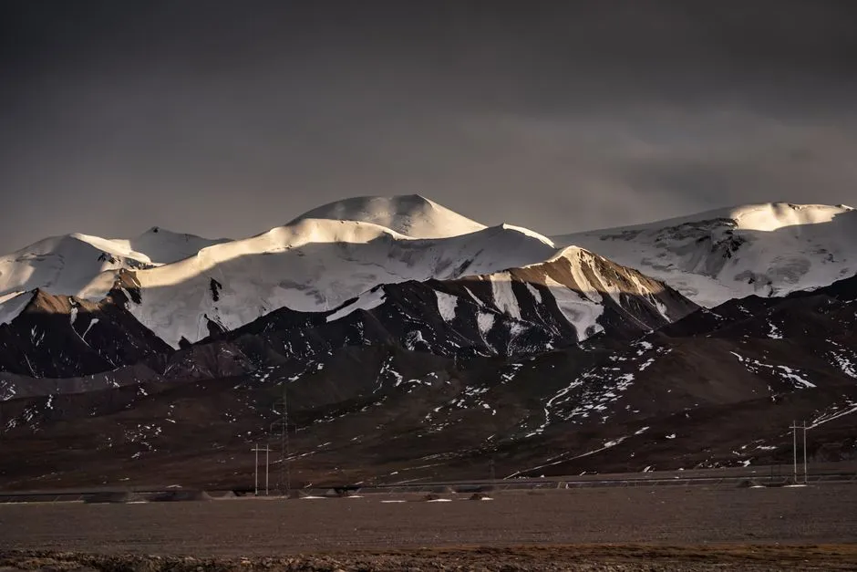 Bayan Har Mountains