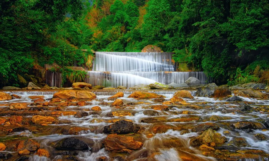 Dawu Waterfall