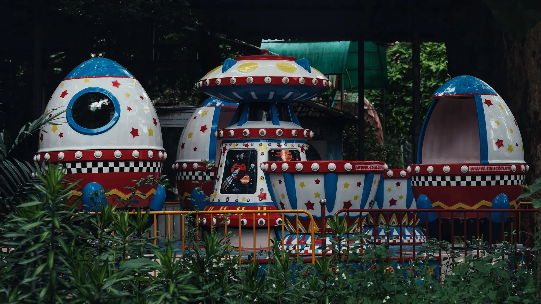 Discoveryland Theme Park