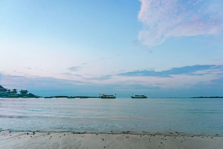 Duxing Island (Crown Beach)