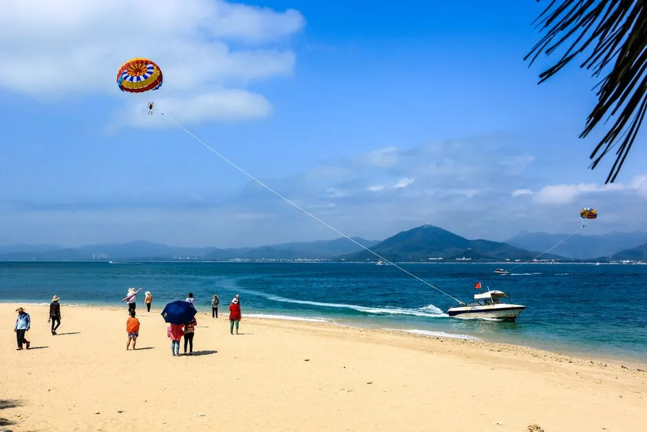Jing Island Golden Beach