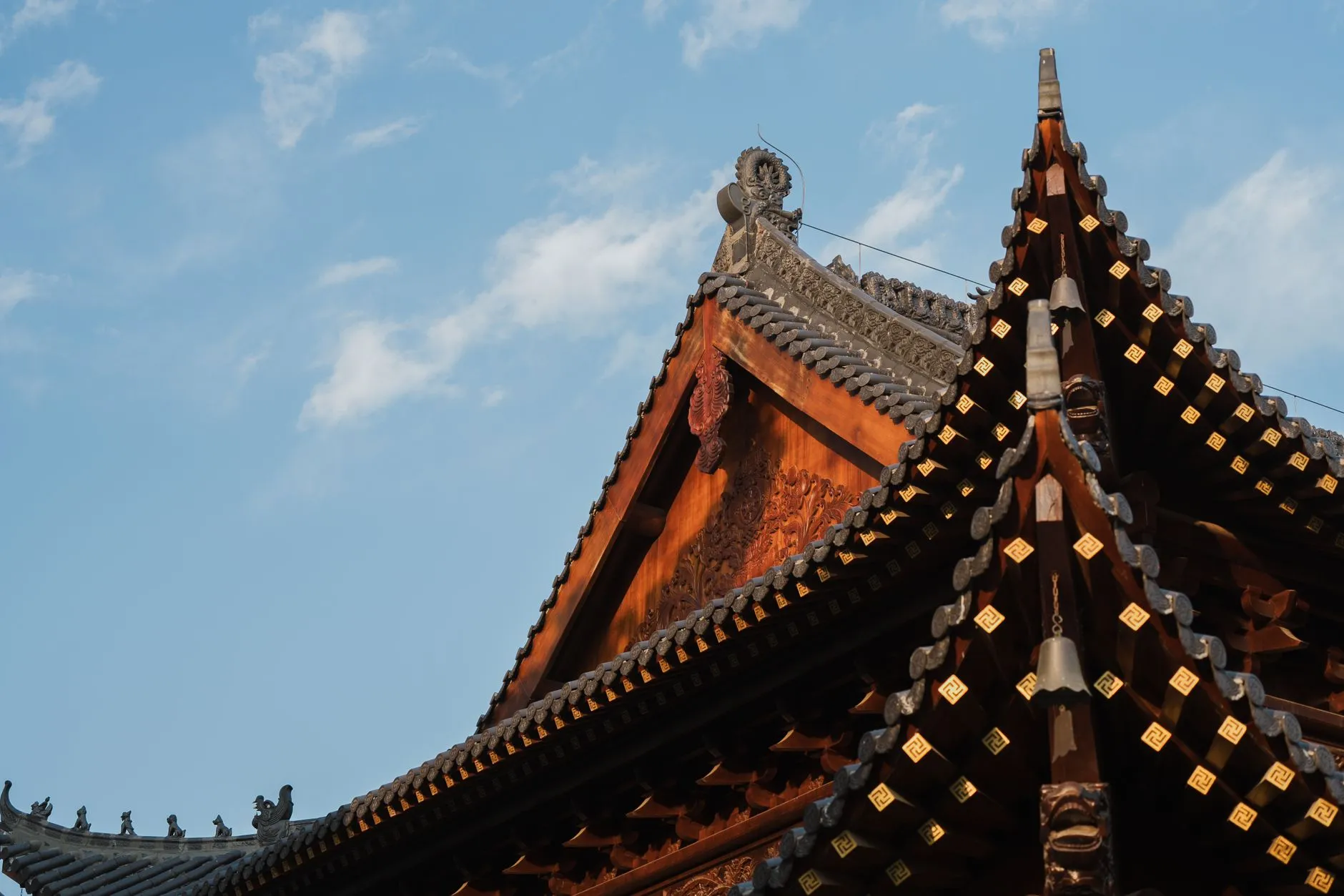 Lingqi Temple
