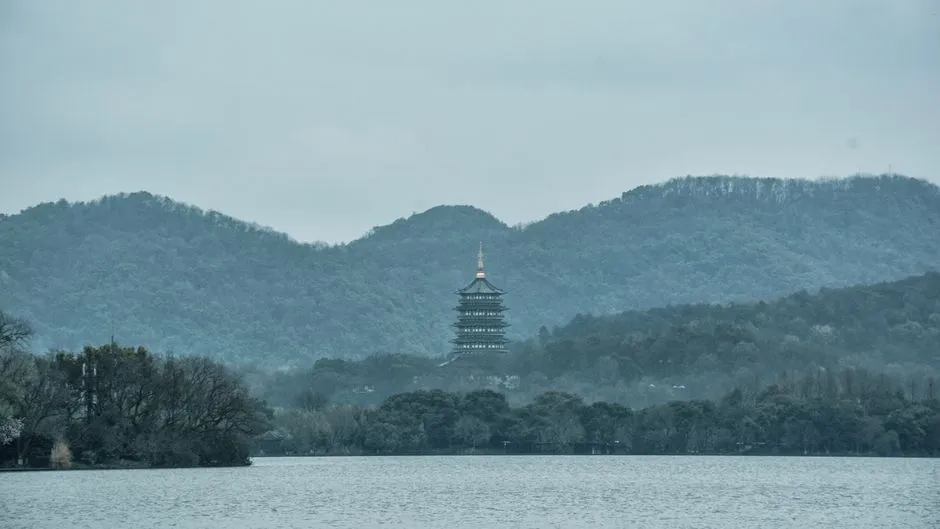 Liuhe Pagoda