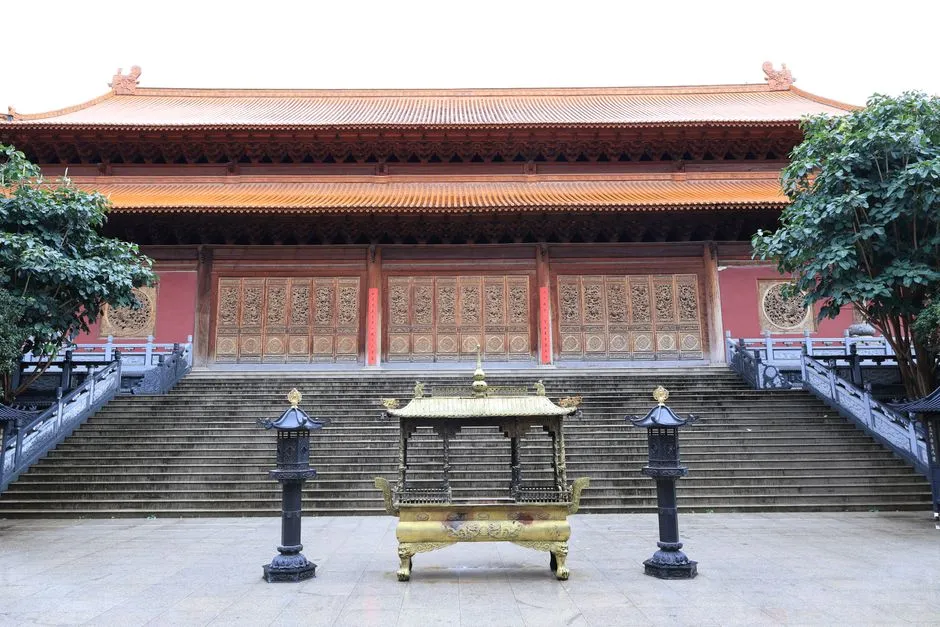 Qiongzhu Temple