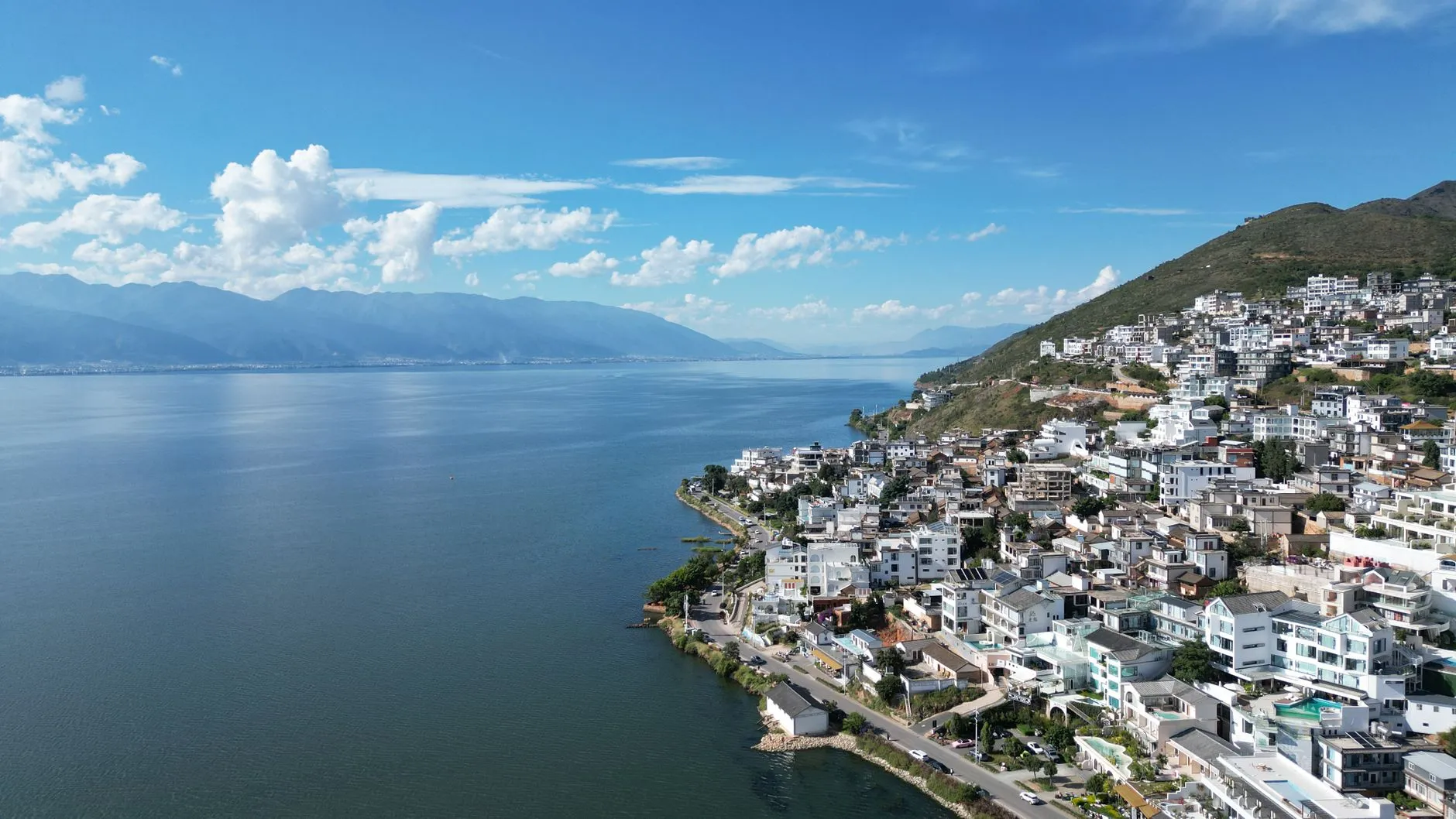 Yunnan Rehai (Hot Sea) Scenic Area