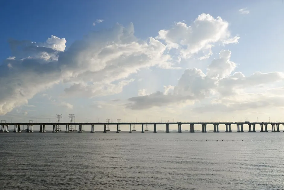 Zhanjiang Bay Bridge