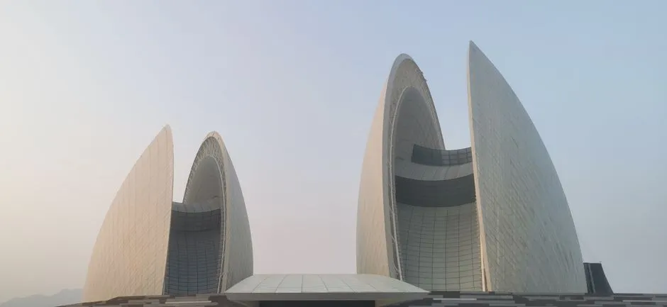 Zhuhai Opera House (Sun Moon Shell)